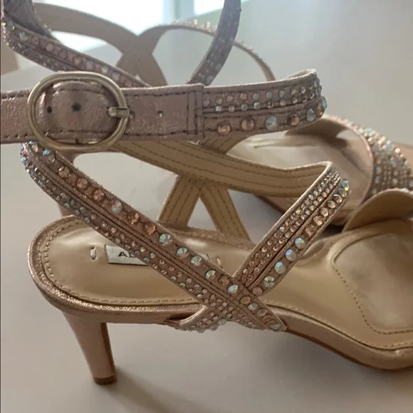 Alex Marie Tan Heels Elegant Strappy Design - Picture 5 of 7